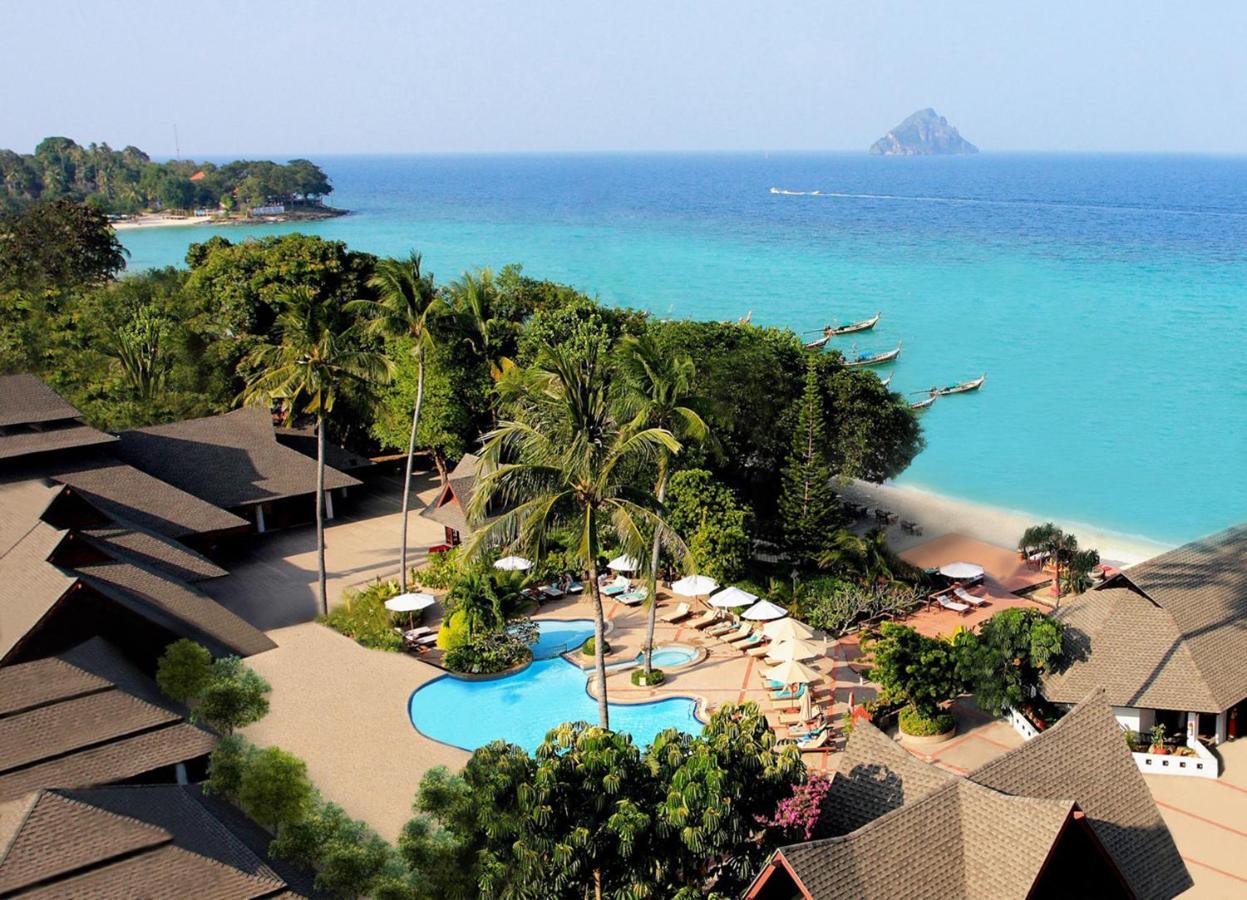 Phi Phi Holiday Resort, Leam Tong Beach Экстерьер фото
