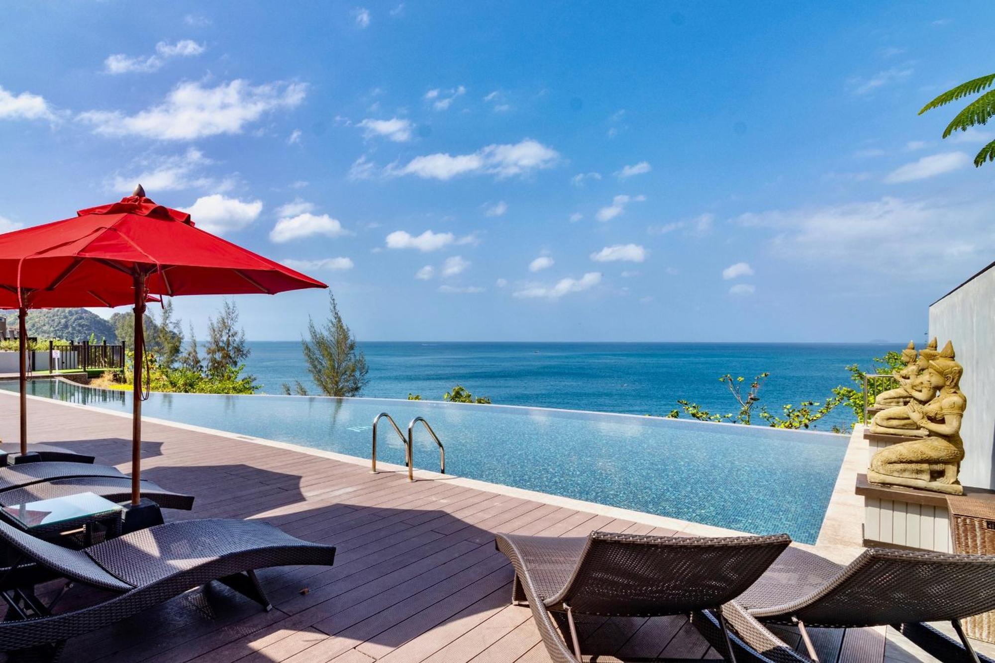 Phi Phi Holiday Resort, Leam Tong Beach Экстерьер фото